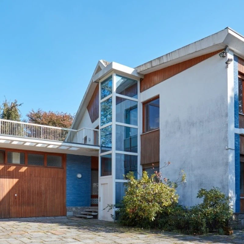 Residential Hydraulic Lift